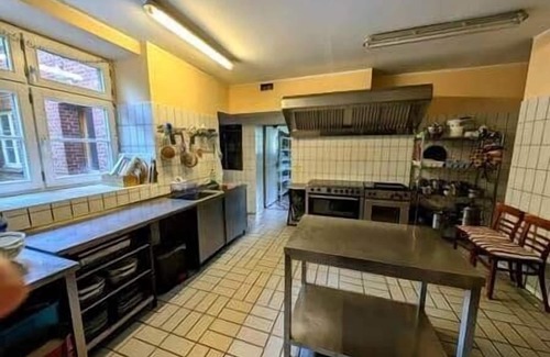Warnkenhagen Ski Chalet | Gottin Manor House: Ideal Getaway for Groups of 25