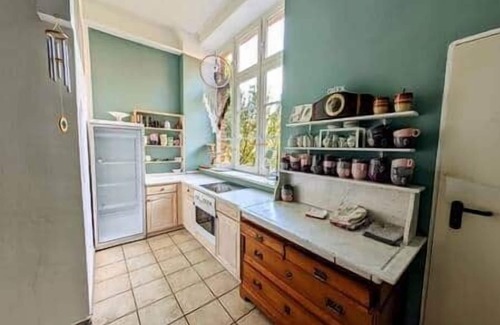 Warnkenhagen Ski Chalet | Gottin Manor House: Ideal Getaway for Groups of 25