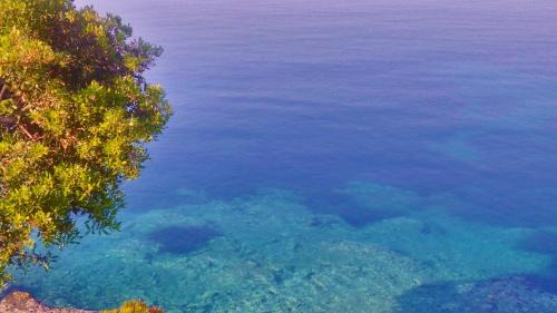 Neos Marmaras House | Oceanfront Bliss at To Spitaki - 4-Star Guest Rated Paradise
