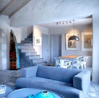 Tselendata Villa | Oceanfront Retreat at To Throni – Rated 10/10 by Guests