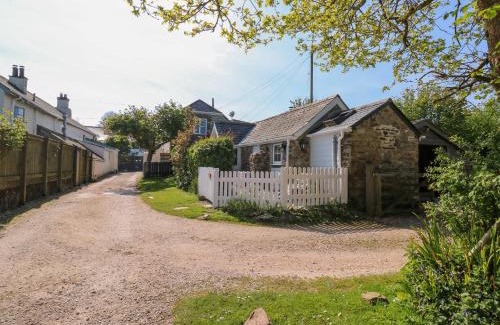 Totnes House | Pet-Friendly Retreat at Toad Hall Cottage – Rated 8.4/10