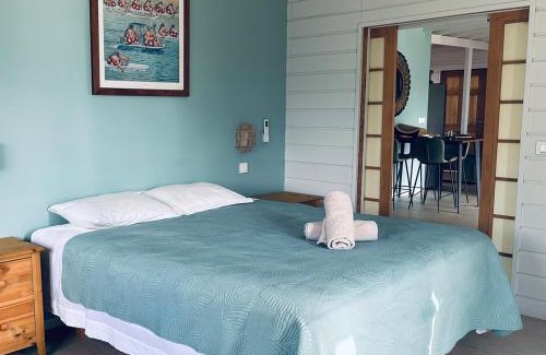 Vaira'o House | Cozy Toahotu Koakoa Lodge in Beautiful Tahiti