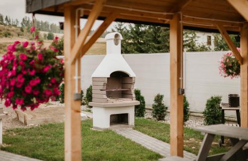 Kudowa Zdroj Ski Chalet | Guest Rated 10/10: Family-Friendly Tobiaszówka with Kitchen