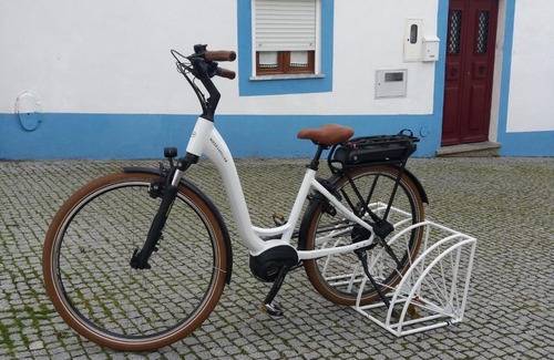 Arraiolos Apartment | Wheelchair Accessible Haven at Toca da Mimi - 9/10 Rated