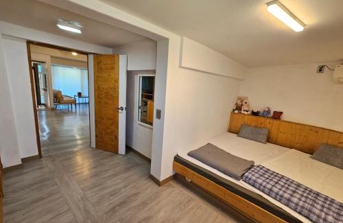 Downtown House | Pet-Friendly Retreat at Today Jeju Yongdam - Rated 9.4/10