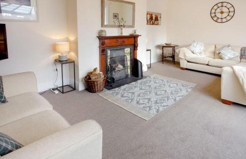 Morpeth House | Discover Todburn East: Family & Pet-Friendly Retreat