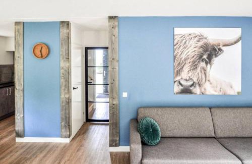 Ewijk House | Relax at Tof Wellness Huis Near the Tranquil Lake