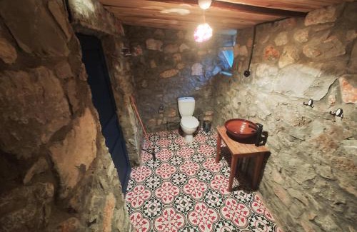 Ortaca Ski Chalet | Discover Togo Iztuzu Stonehouse: Pet-Friendly Oceanfront Retreat