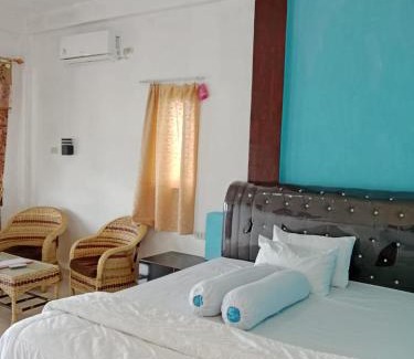Nias House | Guest Favorite TOHO NIAS with Ocean View & Pool Access