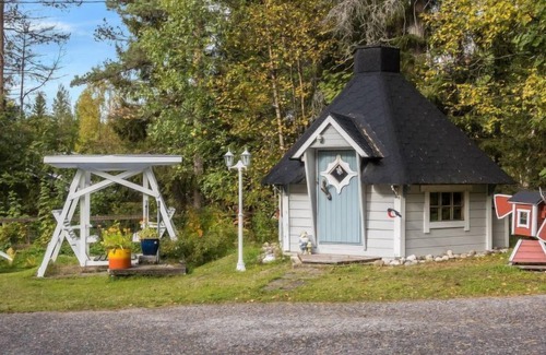 Ranua House | Discover Toivola by Interhome: Scenic Lake View Retreat