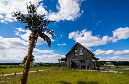 Ilawa Cabin | Discover Tokama: Family-Friendly Retreat with Pool & Hot Tub