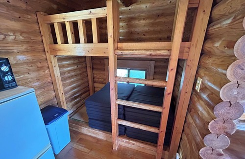 Tokashiki Cottage | Relax at Tokashiki Guest House with Oceanfront Views