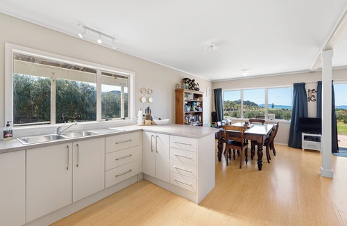 Karkari Peninsula House | Tokerau Magic - Family-Friendly Retreat with Ocean Views