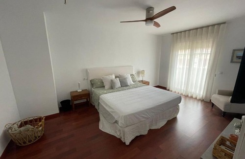 Almeria House | Ocean View Comfort at Tokyo Rooms (El Playazo) 10/10 Rating