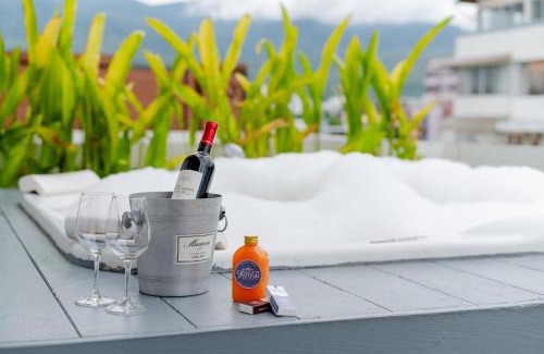 Nimman Villa | Experience Tolani Nimman Villa Chiang Mai with Pool & Ocean View