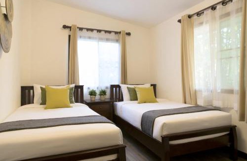 Hai Ya Villa | Elegant Tolani Southgate Villa Chiang Mai with Pool & Dining