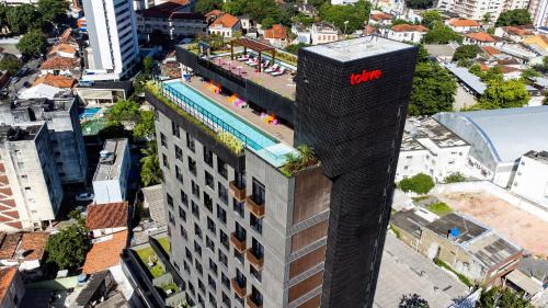 Boa Vista Apartment | Pet-Friendly TOLIVE One Housi Recife with Pool & Hot Tub