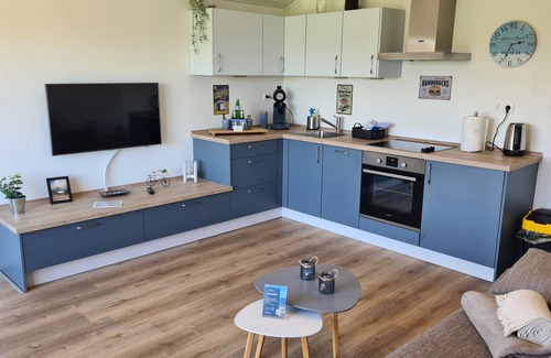 Maasholm-Bad Apartment | Romantic Retreat: Cozy Apartment 400m from the Beach
