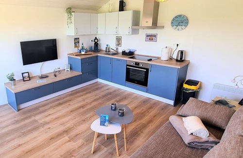 Maasholm-Bad Apartment | Romantic Retreat: Cozy Apartment 400m from the Beach