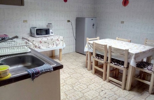 Toluca City-Centre House | Pet-Friendly Toluca Centrica House with Breakfast & Kitchen