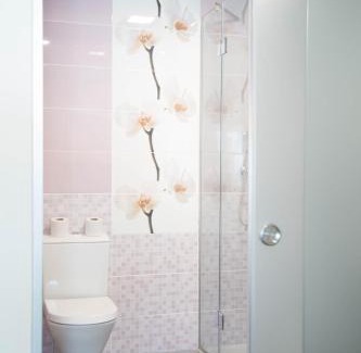 Canhoso House | Welcoming Tomás Guest House with Pool & Family Amenities