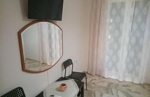 Filiatra Apartment | Family-Friendly Stay at Tom House: Rated 8/10 by Guests