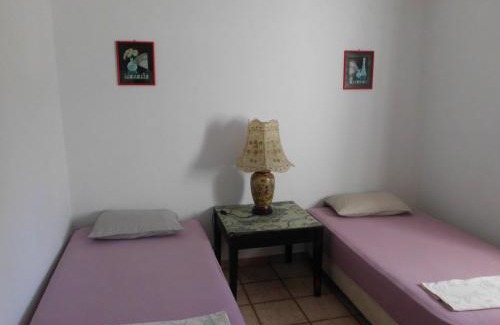 Doukades Apartment | Comfortable Stay at Tom's House with Hot Tub & Pet-Friendly