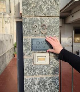 Pellaro Apartment | Pet-Friendly ToMa House: A Cozy 4-Star Retreat