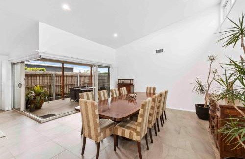 Tomakin House | Tomakin Tonic