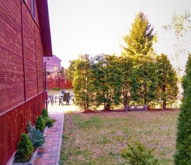 Płaska House | Relax at Tomaszówka: Pet-Friendly Oceanfront Retreat
