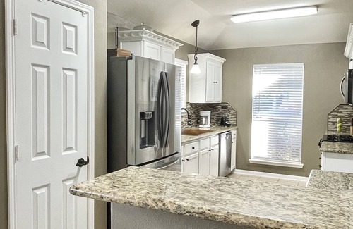 Tomball House | Idyllic Tomball Retreat with Private Pool and Spa Amenities
