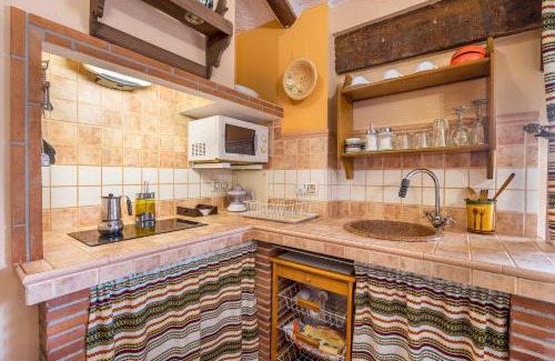Hinojares Apartment | Family-Friendly Retreat at Tomillo: Your Perfect Getaway