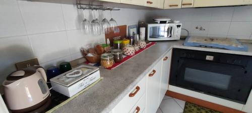 Vasanello Apartment | Family-Friendly Stay at Tommaso Domus with Kitchen Access