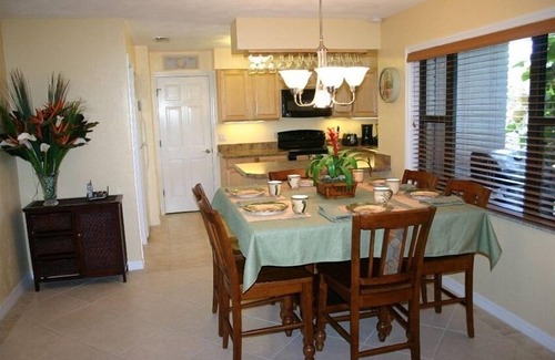 New Smyrna Beach House | Tommy Bahama Lifestyle Beach House: Steps to the Sand