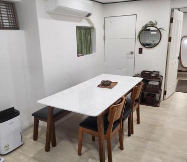 Seongsu Bed & Breakfast | Tommy House