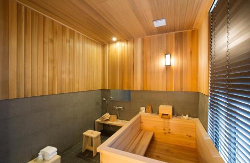 Geoje Hotel | Cozy Tomonoya Ryokan Geoje with Oceanfront Views