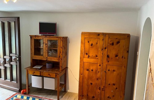 Groebming Apartment | Highly Rated TOM’s Apartment with Breakfast & Family Amenities