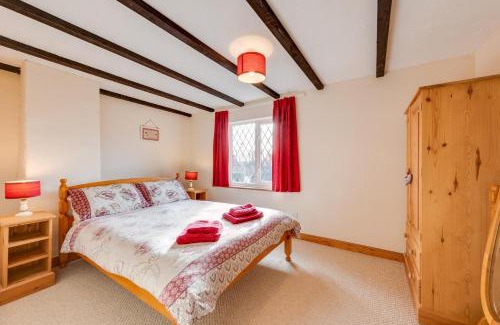 Great Ryburgh House | Family-Friendly Stay at Tones Cottage: Your Perfect Getaway