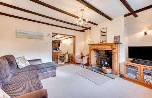 Great Ryburgh House | Family-Friendly Stay at Tones Cottage: Your Perfect Getaway