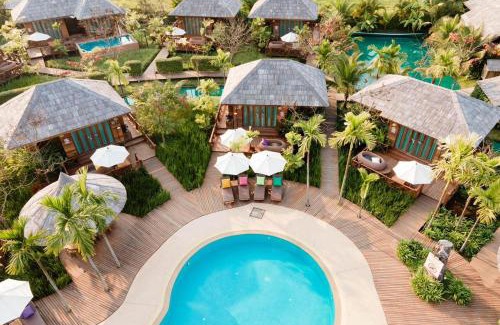 Hang Dong Hotel | Relax at Tongna Cottage Natural Resort with Oceanfront Views