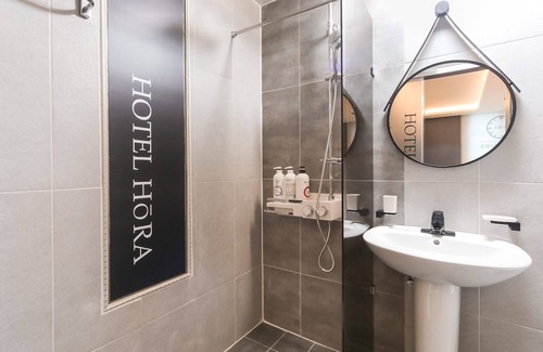 Tongyeong Hotel | Eco-Friendly Stays at Tongyeong Hotel Hora with Breakfast