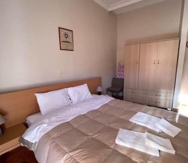 Poulithra Apartment | Family-Friendly Escape at Tonia's House - Guest Rated 10/10