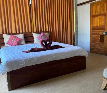 Ko Lanta Old Town House | Pet-Friendly Tonmai Suites with Oceanfront Views
