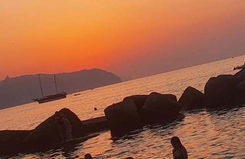Vigliatore Apartment | Pet-Friendly Retreat at Tonnara: Family Fun Awaits