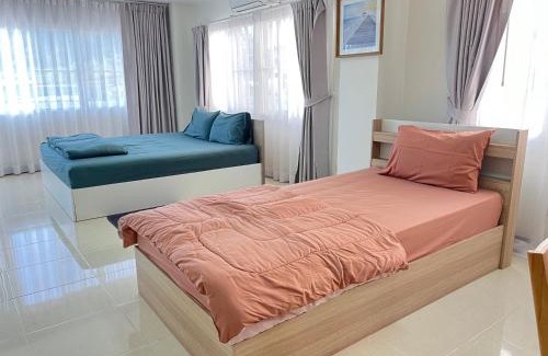 Phuket Apartment | TONY Central Stay