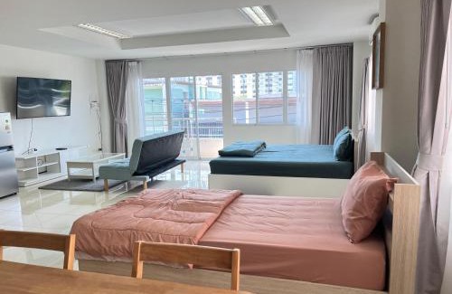 Phuket Apartment | TONY Central Stay