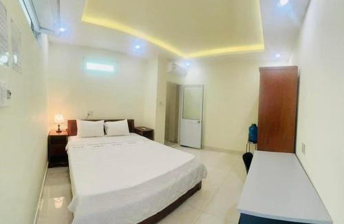 Hue House | Family-Friendly Retreat at Tonys House Awaits You