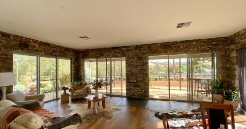 Toodyay House | Toodyay Upon Avon Guest House and Gallery