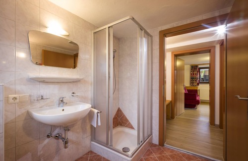 Mayrhofen Apartment | Discover House Gredler: Top-Rated Stay in Mayrhofen