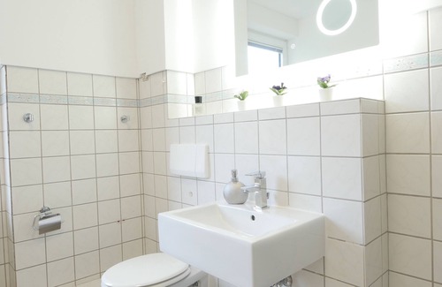Clausthal-Zellerfeld Apartment | Central 5-Room Apartment with Pool & Netflix - Rated 10/10